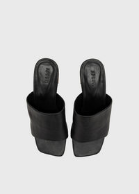 Julius Heels - Black -