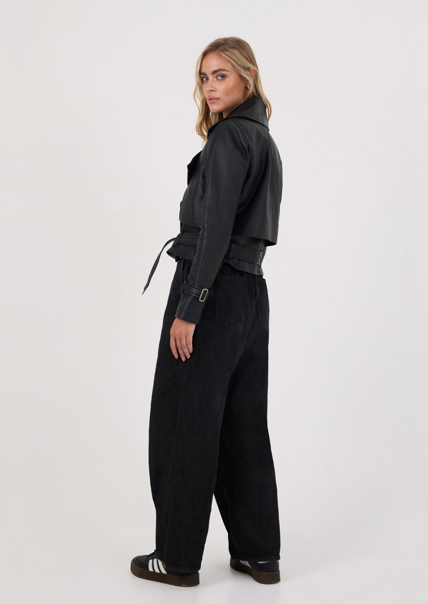 Noa Biker - Black