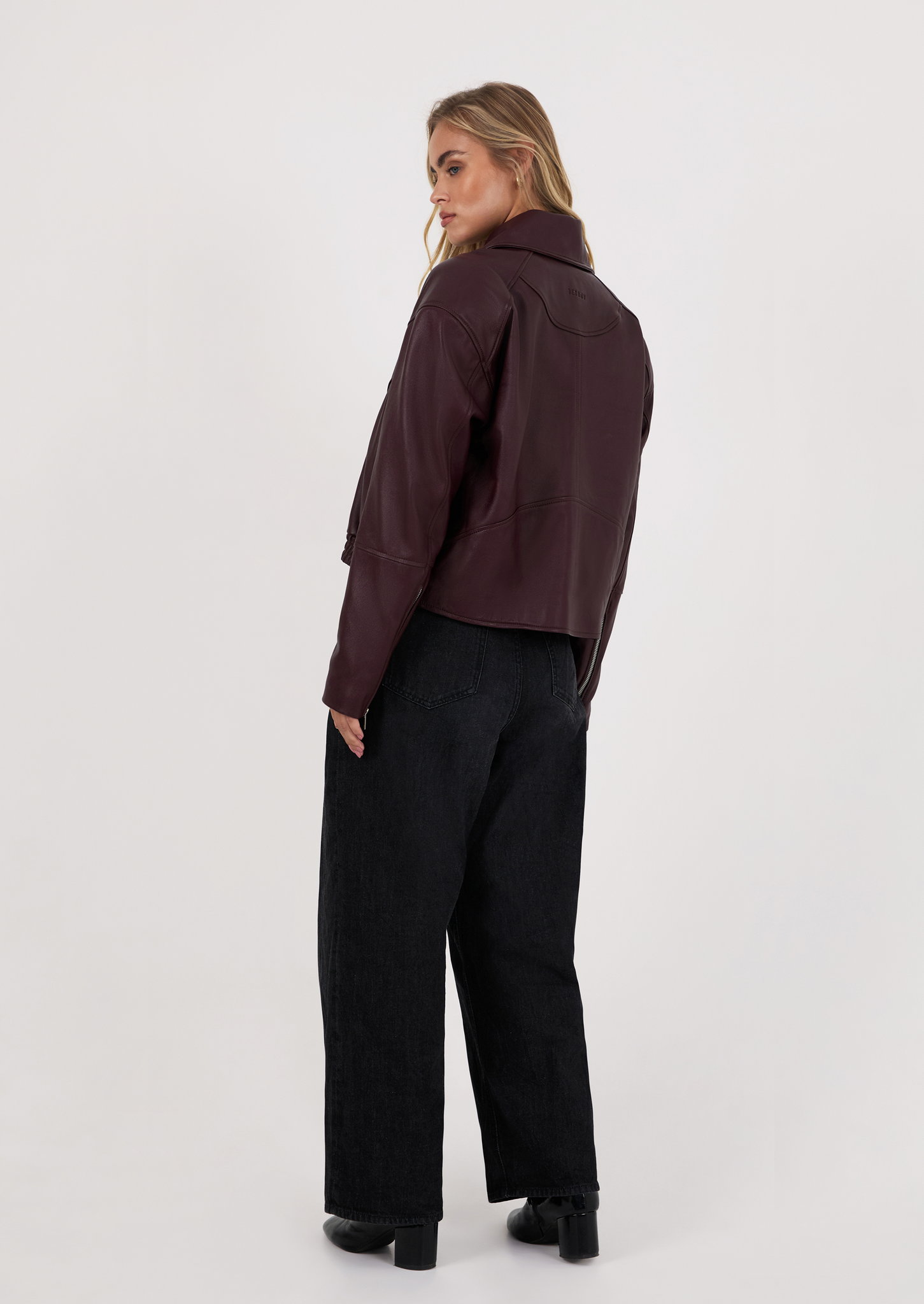 Sierra Bomber - Burgundy